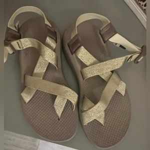 Women’s Chacos zcloud gold